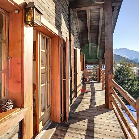 Summit Combles Daire